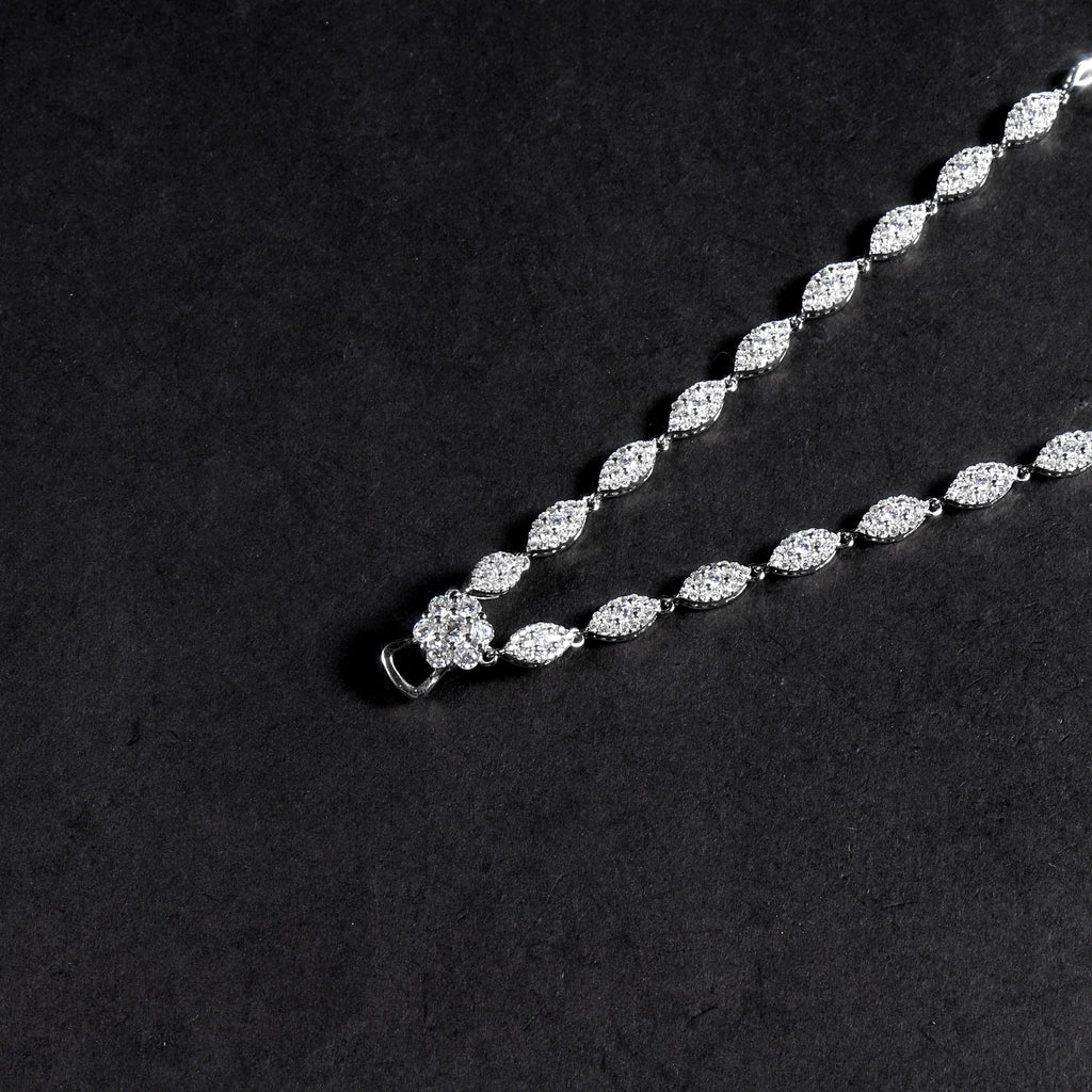 Sparkly White Zircon Chain with A Hook to Match with Any Pendant